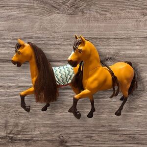 Just Play DreamWorks Spirit Riding Free Spirit horse action figures 2 Horses
